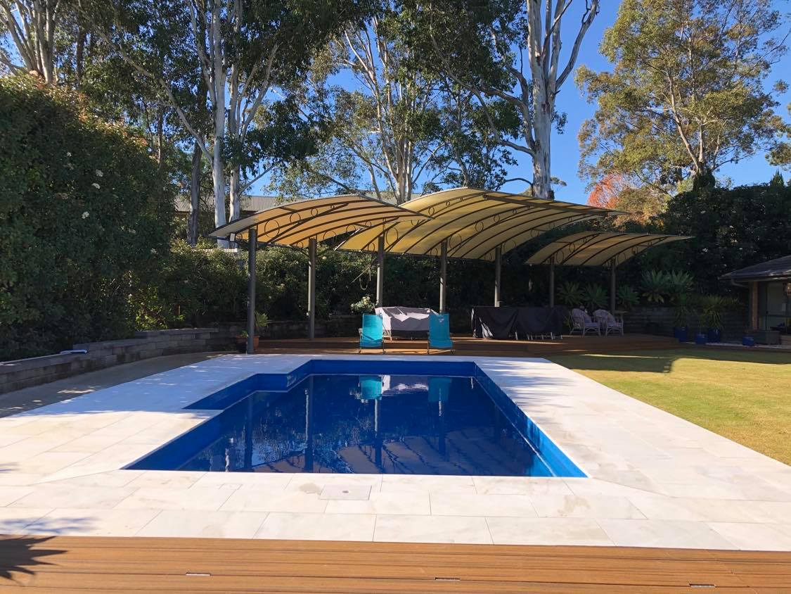 A 9 m Heritage fibreglass pool in Bora Bora finish